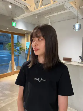 ミディアム カラー 青木 若菜のヘアスタイル