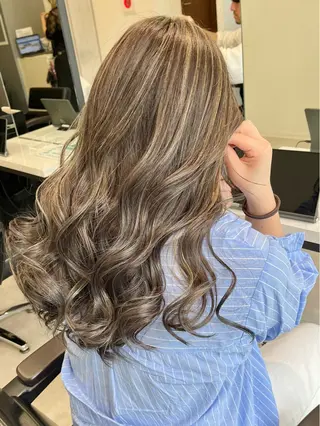 セミロング カラー ハイライト/ショート /ボブ/RYOHEIのヘアスタイル