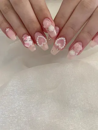 ネイル cyan private salon所属・takayama rioのネイルデザイン