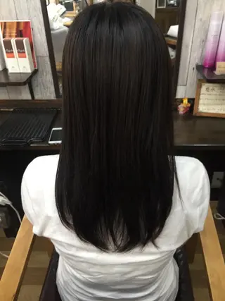 atoll所属・中山 ルミ子のヘアスタイル