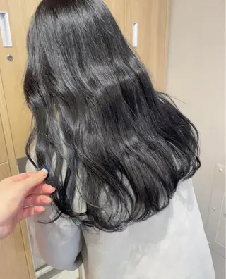 カラー 高発色ブリーチ/ ハイレイヤー🪽aiのヘアスタイル