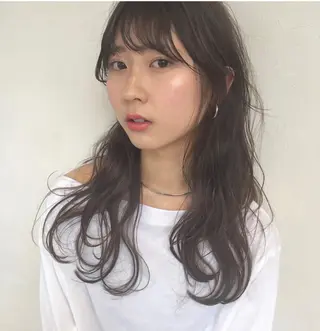 セミロング カラー nakahara madokaのヘアスタイル