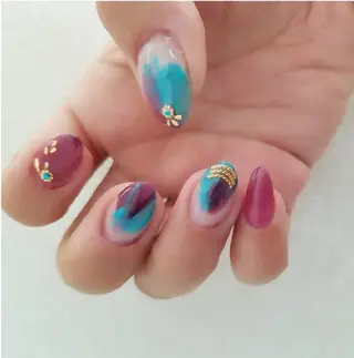 ネイル U nail所属・高橋 千恵のネイルデザイン