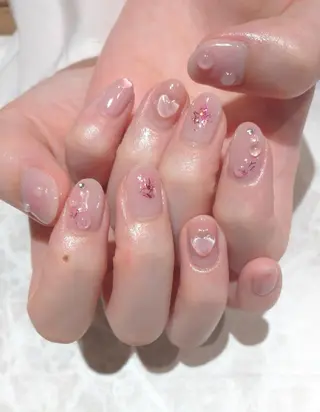 ネイル 會田 瑠衣のネイルデザイン