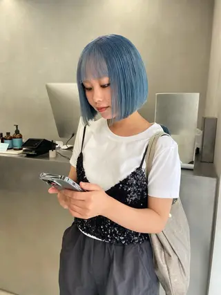 ショート カラー yuna/ボブカット /ハイトーンカラーのヘアスタイル