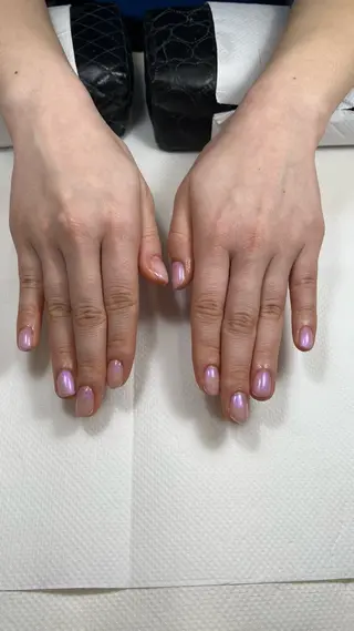 ネイル 名越 彩花のネイルデザイン