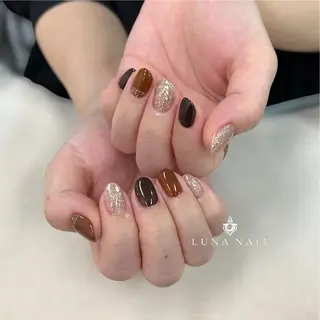 ネイル アトリエ　ミモザ所属・いまむら あかりのネイルデザイン