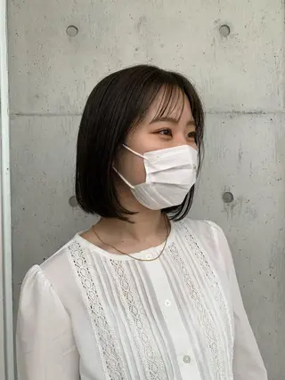 ショート カラー カネコ ユカリのヘアスタイル