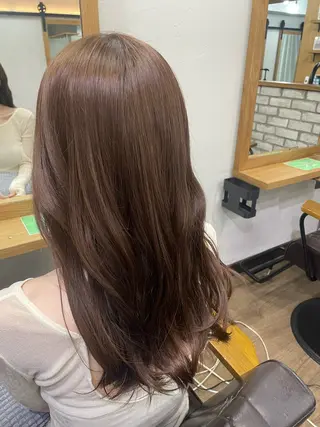 ロング カラー ヘアアレンジ anfye cinq mille所属・吉田 莉子のヘアスタイル