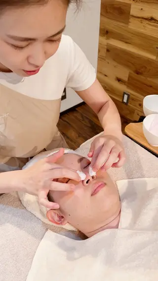 emiiny所属・emiiny 🌿フェイシャルのエステ・リラクイメージ