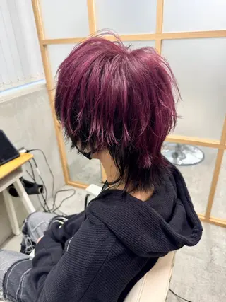 ショート カラー ヘアアレンジ S.BLOOM 川崎 翔哉のヘアスタイル