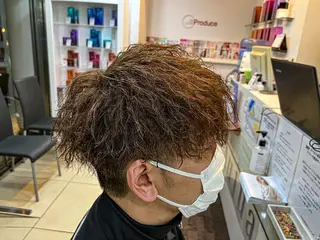 ショート パーマ メンズ 韓国風メンズ/毛流れ ヘアなら須田龍世のヘアスタイル