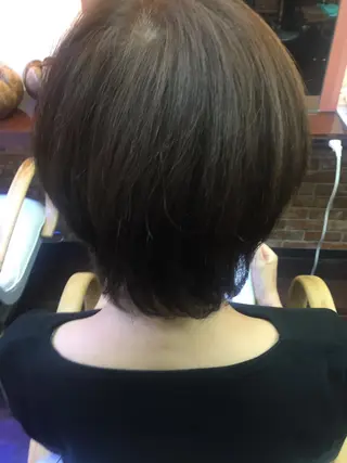 ショート カラー 桧山 真のヘアスタイル