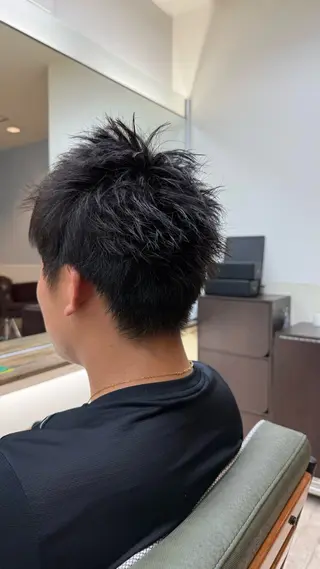 ショート メンズ CHROM所属・ハイトーン募集中 💜✝️荒川優輝のヘアスタイル