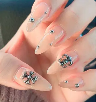 ネイル hair make kilburn所属・Lily nailのネイルデザイン