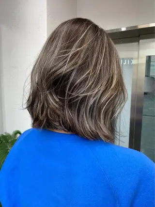 カラー hinata/ ハイトーンカラー🪽のヘアスタイル