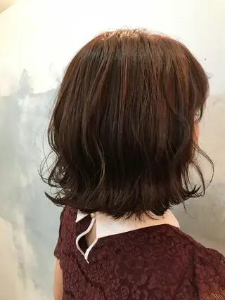 ショート カラー 🍑艶髪✖️暖色系 ✨momoka🍑のヘアスタイル