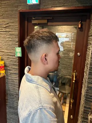 メンズ タカハシ ラクのヘアスタイル