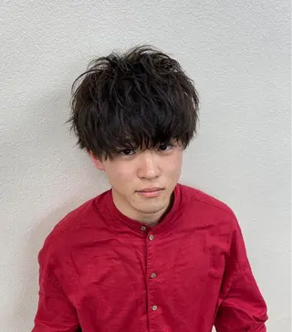 メンズ Loy所属・メンズヘア特化 パーマ 縮毛矯正🔷のヘアスタイル