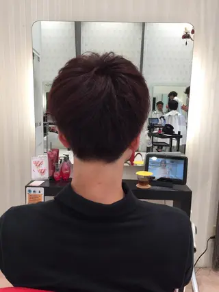 カラー メンズ 田畑 福恵のヘアスタイル
