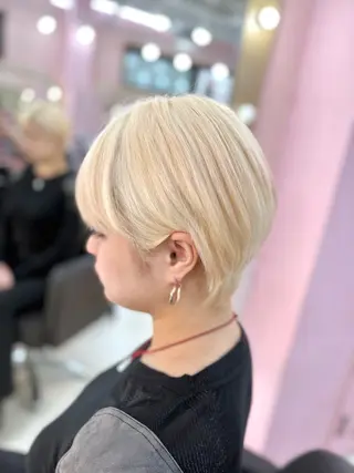 ショート カラー 甘ふわgirly🎀 ハイトーン🤍Ramのヘアスタイル