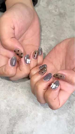 ネイル haleyume所属・shino🌟 痛ネイルのネイルデザイン