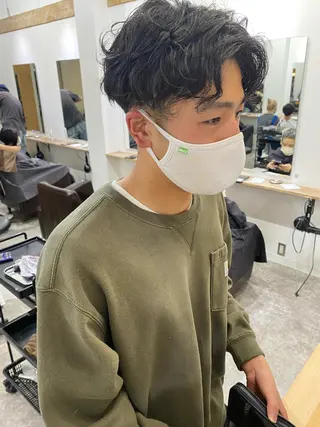 ショート パーマ メンズ 森貴裕/ベージュ/ パーマ/オリーブのヘアスタイル