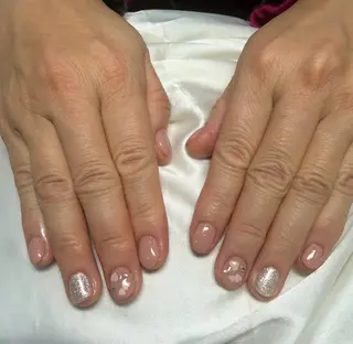 ネイル ALLURENAIL moneのネイルデザイン