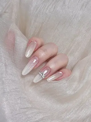 ネイル Elin Maggieのネイルデザイン