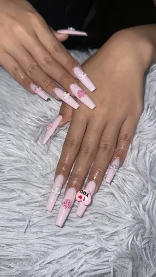 ロング ゆ りのネイルデザイン