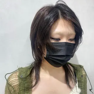 ミディアム デザインカラー/パー マ🦖外岡咲希🦖のヘアスタイル