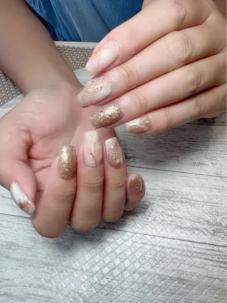 ネイル シェヌネイル JURAのネイルデザイン