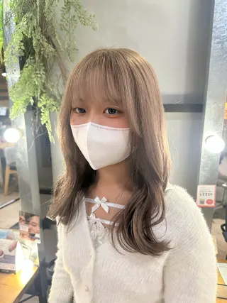 セミロング カラー 溜 一太のヘアスタイル