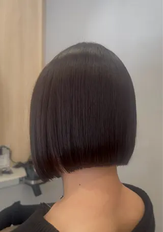 ショート カラー BELLE by revo所属・𝘀𝗮𝗲/ 艶髪/ショートボブのヘアスタイル