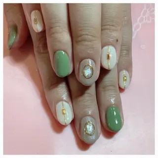 ネイル 古川 里美のネイルデザイン