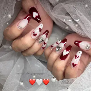 ネイル happiness nailのネイルデザイン