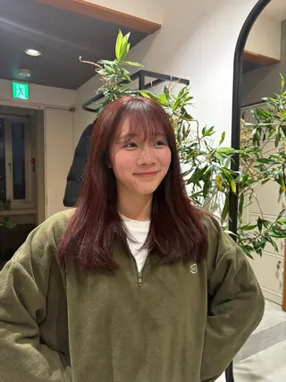 カラー UNBIRTHDAY MIUのヘアスタイル