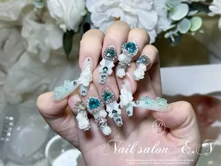 ネイル E.N🦋 長さ出し/持ち込みのネイルデザイン