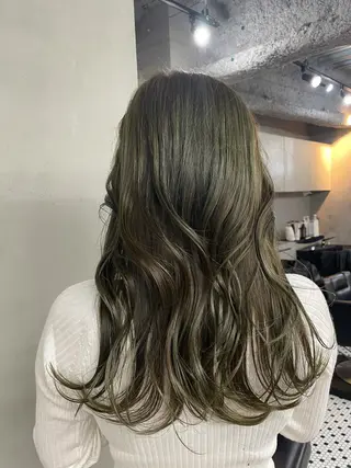 セミロング 新宿/韓国ヘア/ 髪質改善ストレートのヘアスタイル