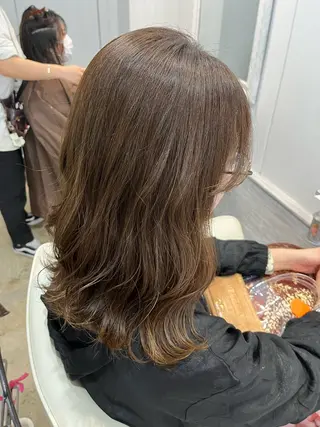 ミディアム パーマ 暗髪ツヤ感カラー🌼 いしいゆうこのヘアスタイル