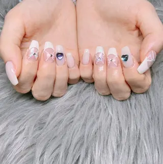 ネイル 個室ネイルサロンDolly Girl〜ドーリーガール〜所属・DollyGirl KYOKOのネイルデザイン