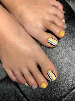 ネイル 大崎 奈々のネイルデザイン