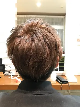 カラー メンズ 川村 綾のヘアスタイル