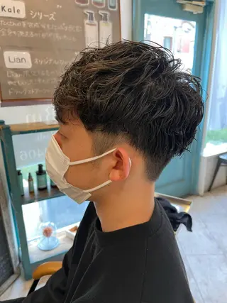 パーマ ヤマダ サクラのヘアスタイル