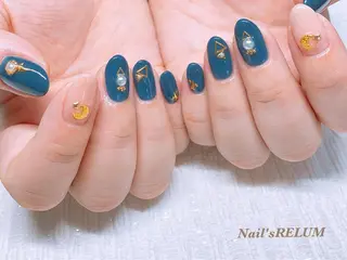 ネイル THECOLORS所属・近貞 莉奈のネイルデザイン