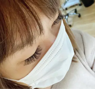 マツエク・マツパ ケイ チャンのネイルデザイン