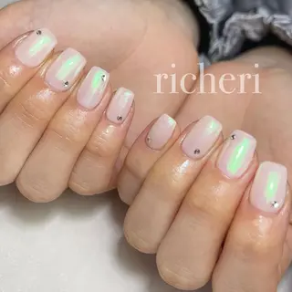 ミディアム ネイル richeri beautyのネイルデザイン