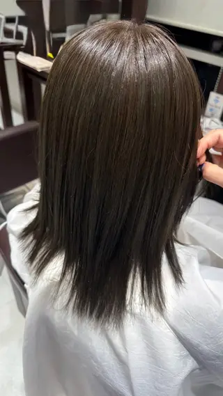 カラー 藤並 ファニャのヘアスタイル