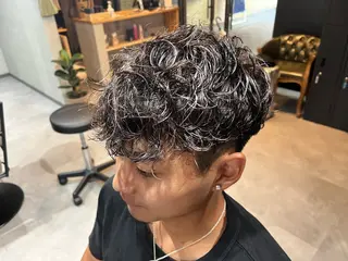 ショート Swell 柏店所属・Swell Ellynaのヘアスタイル