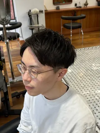 ショート メンズ メンズカット✂️ スキンフェード伊藤陸のヘアスタイル